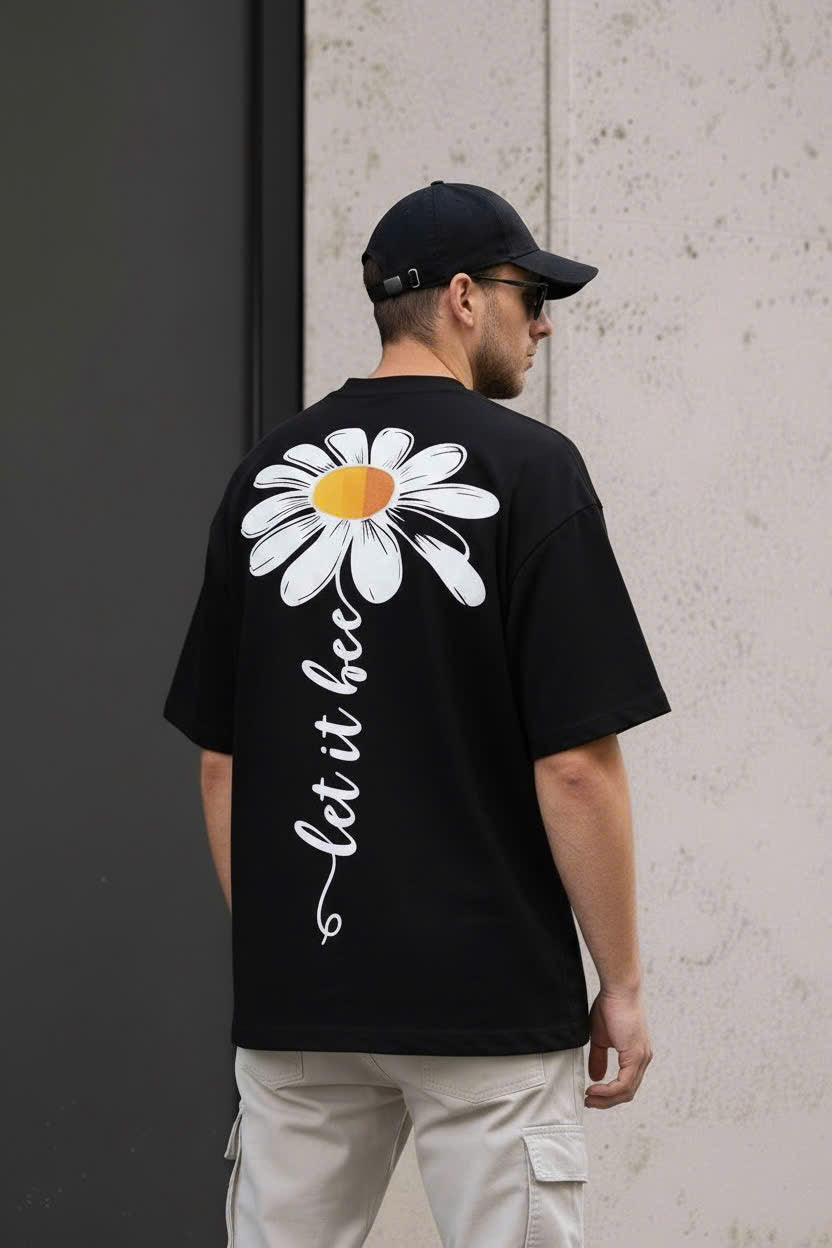 Unisex Oversized Daisy Graphic T-Shirt